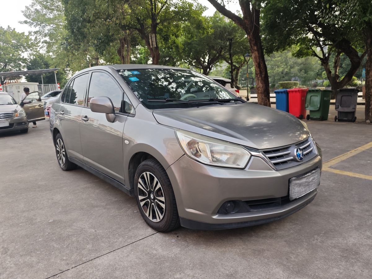 啟辰 D50  2013款 1.6L 手動時尚版圖片