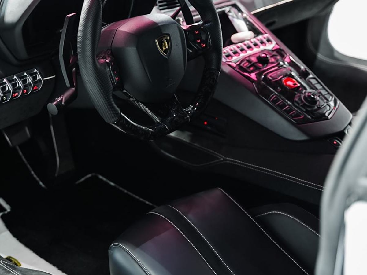 蘭博基尼 Aventador  2011款 LP 700-4圖片