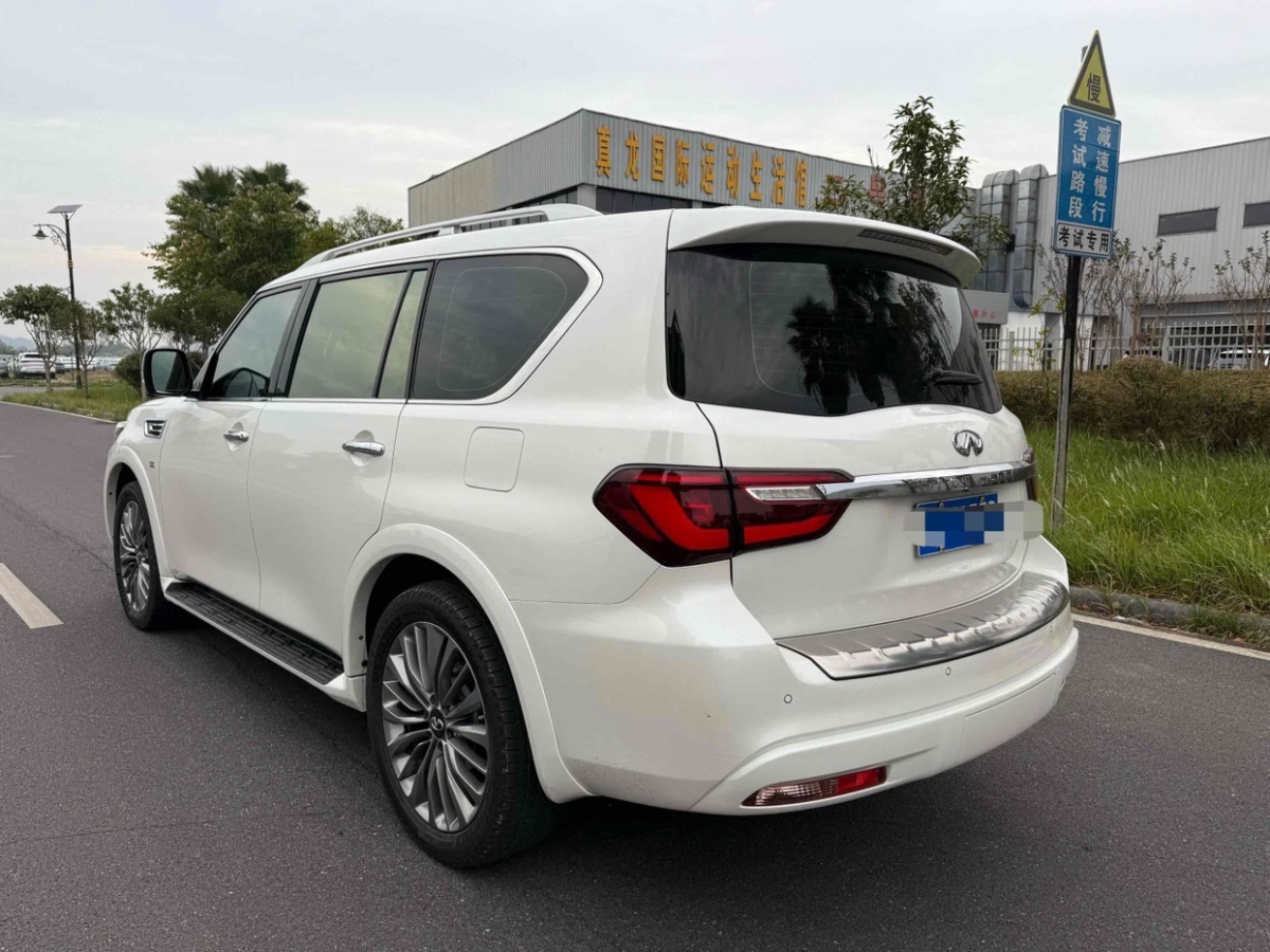 2019年11月英菲尼迪 QX80 英菲尼迪QX80 2019款 5.6L 標(biāo)準(zhǔn)型(中東)