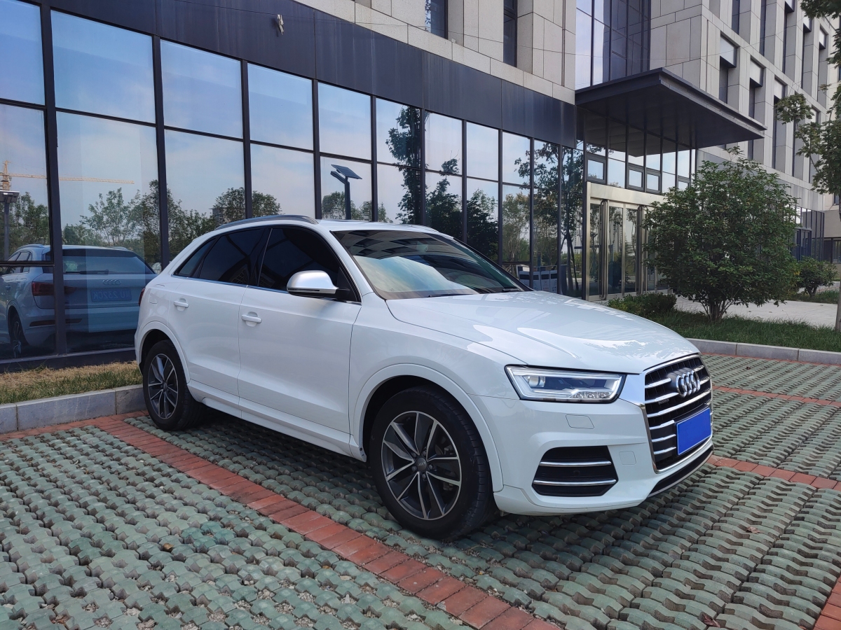 奧迪 奧迪Q3  2016款 40 TFSI quattro 全時四驅(qū)運(yùn)動型圖片