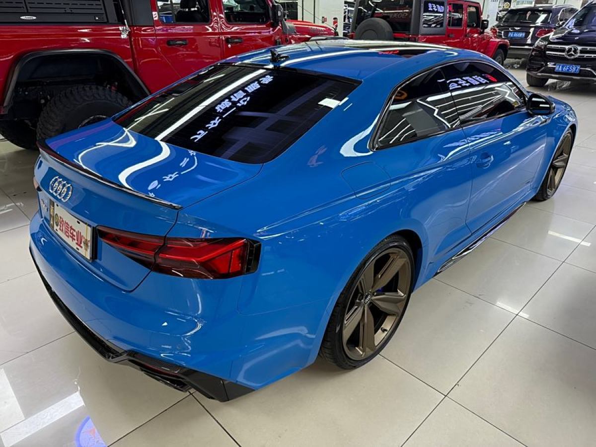 奧迪 奧迪RS 5  2021款 RS5 Coupe 黑曜版圖片