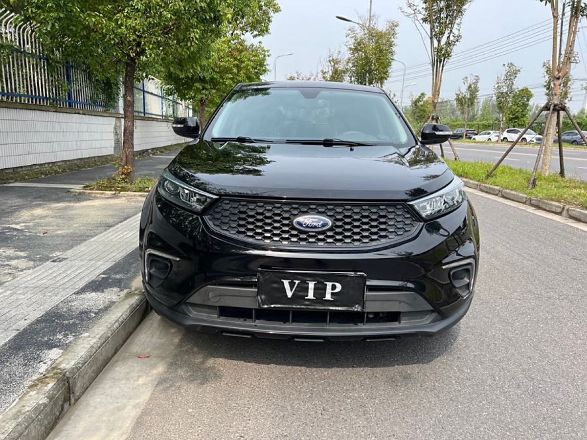 福特 領(lǐng)界  2019款  EcoBoost 145 CVT精領(lǐng)型 國(guó)VI圖片