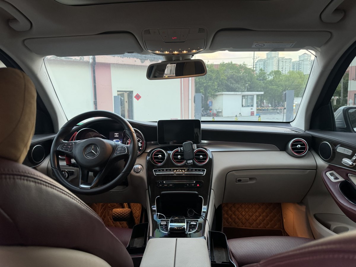 奔馳 奔馳GLC  2016款 GLC 260 4MATIC 動(dòng)感型圖片