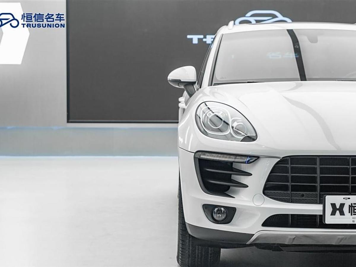 保時(shí)捷 Macan  2014款 Macan 2.0T圖片