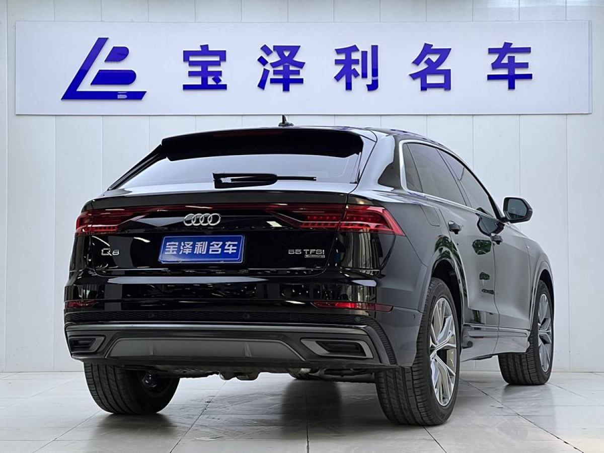 奧迪 奧迪Q8  2022款 55 TFSI 豪華動感型圖片