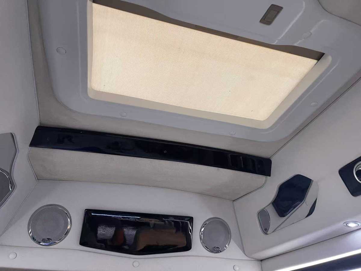 GMC SAVANA  2012款 6.0L 領袖級經(jīng)典版圖片