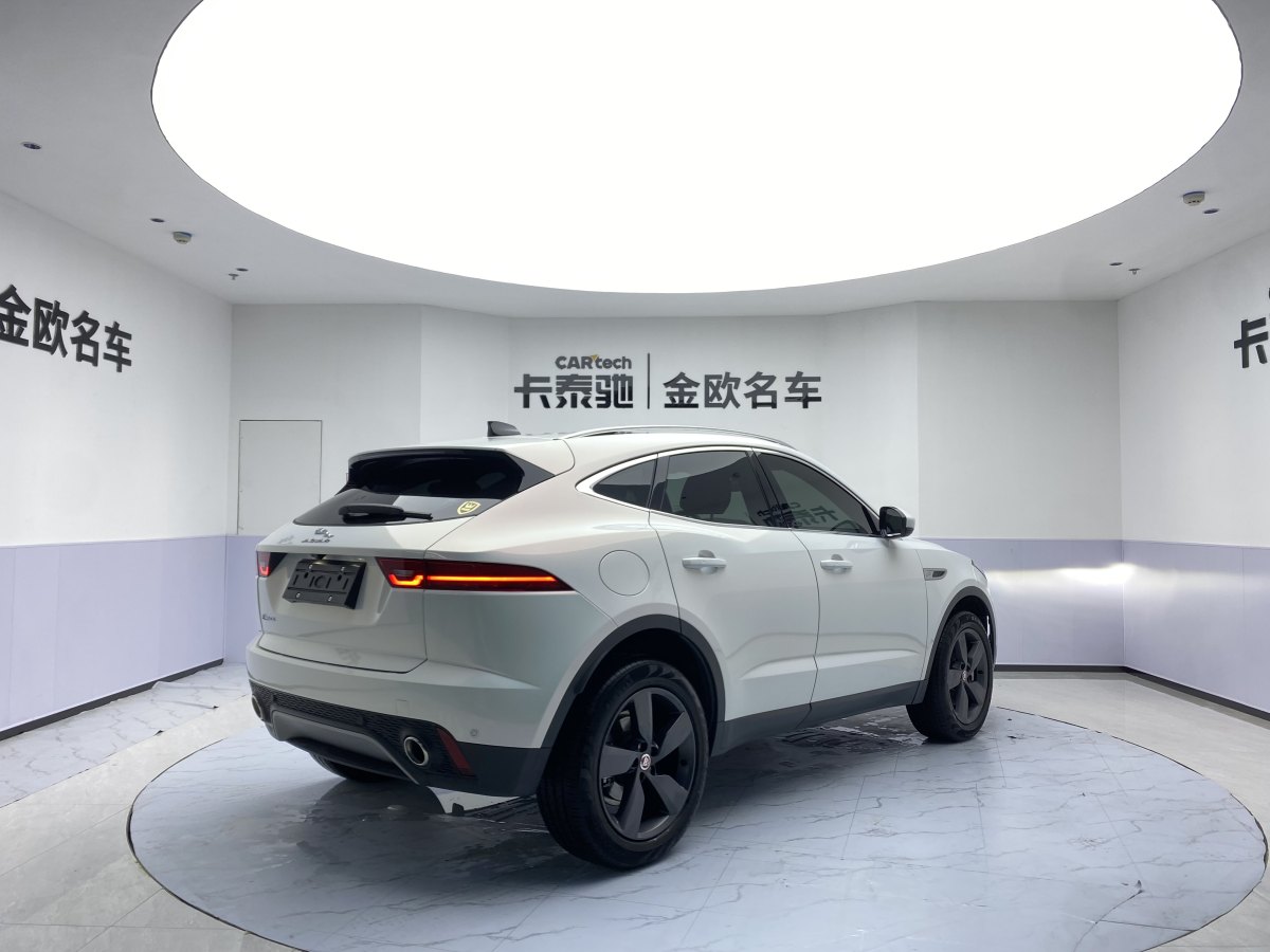 捷豹 E-PACE  2024款 進(jìn)取運(yùn)動(dòng)版 R-DYNAMIC S圖片