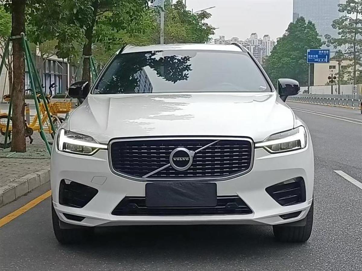 沃爾沃 XC60  2020款 T5 四驅(qū)智遠(yuǎn)運動版圖片