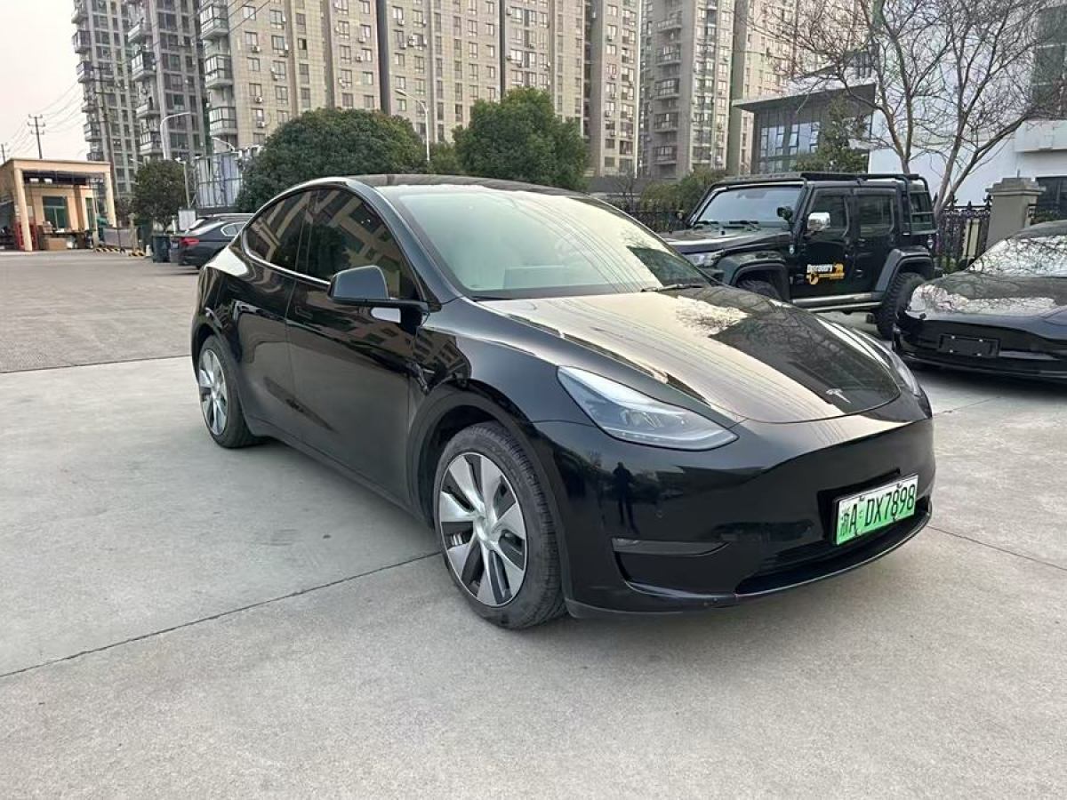 特斯拉 Model 3  2021款 改款 標準續(xù)航后驅(qū)升級版圖片