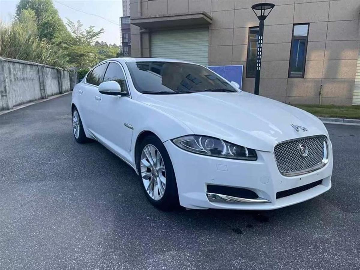 捷豹 XF  2009款 XF 3.0L V6豪華版圖片