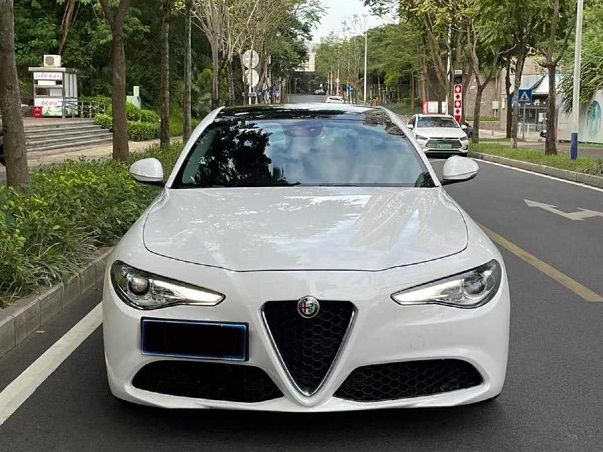 阿爾法·羅密歐 Giulia  2017款 2.0T 280HP 豪華版圖片