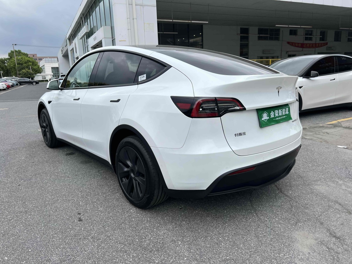 特斯拉 Model Y  2023款 焕新版 后轮驱动图片