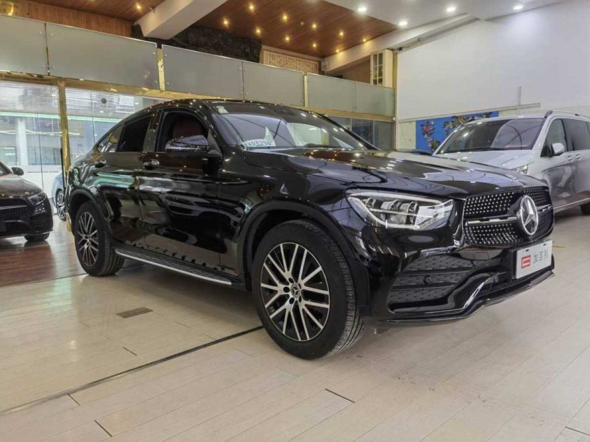 奔馳 奔馳GLC  2021款 GLC 300 4MATIC 轎跑SUV圖片