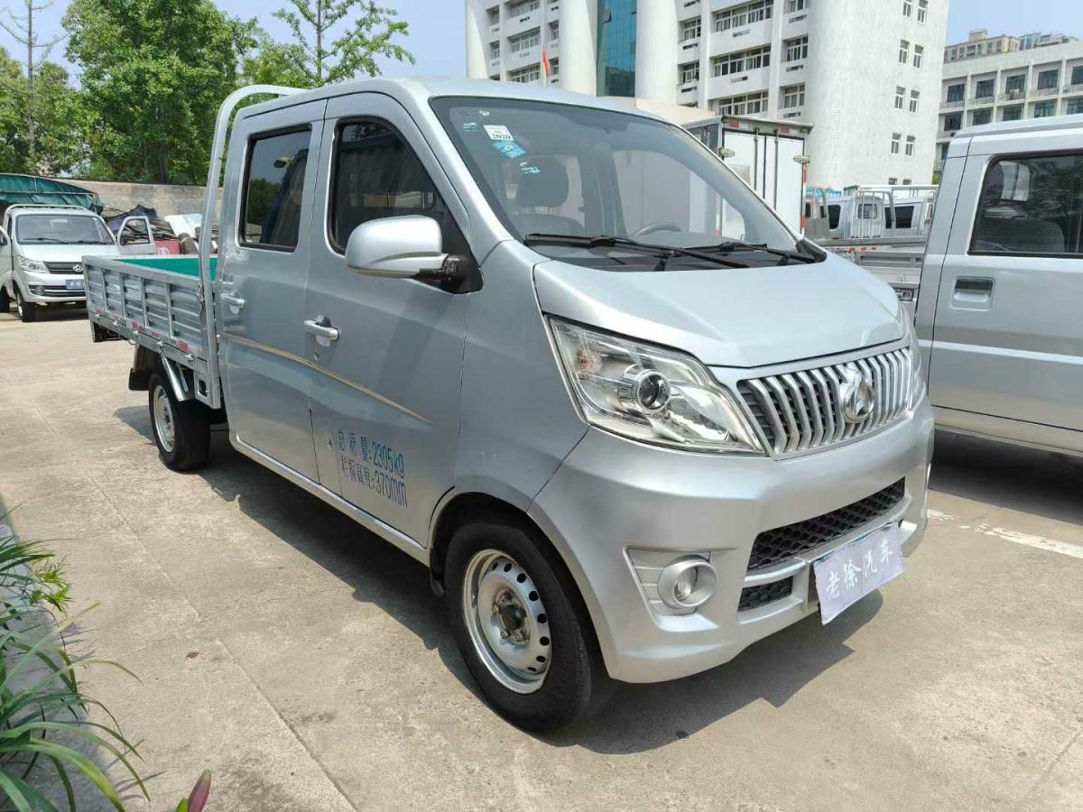 長安歐尚 長安睿行EM60  2019款 純電動廂式運輸車平頂背掀門圖片