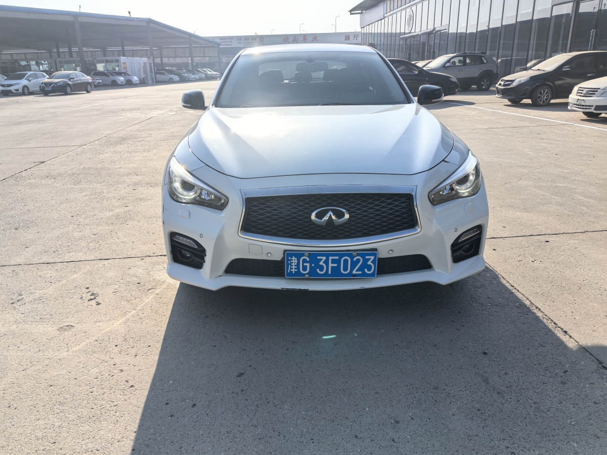 英菲尼迪 Q50L  2016款 2.0T 悅享版圖片