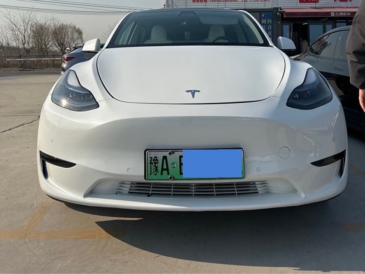 特斯拉 Model 3  2022款 后輪驅(qū)動(dòng)版圖片