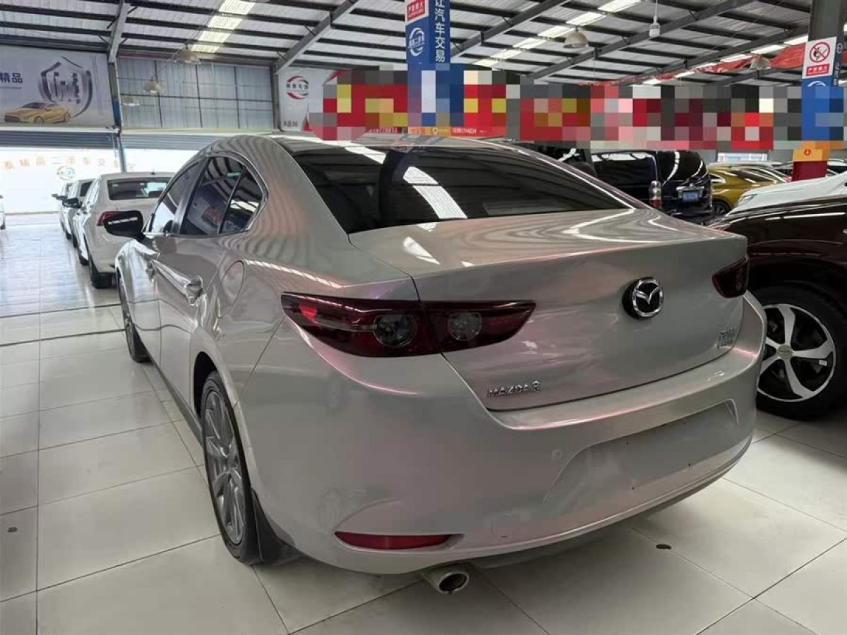 馬自達(dá) 馬自達(dá)3 Axela昂克賽拉  2021款 2.0L 自動(dòng)質(zhì)尊版圖片