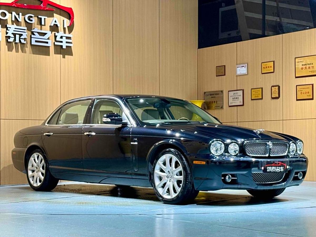 2009年3月捷豹 XJ  2007款 XJ6L 3.0皇家加長版