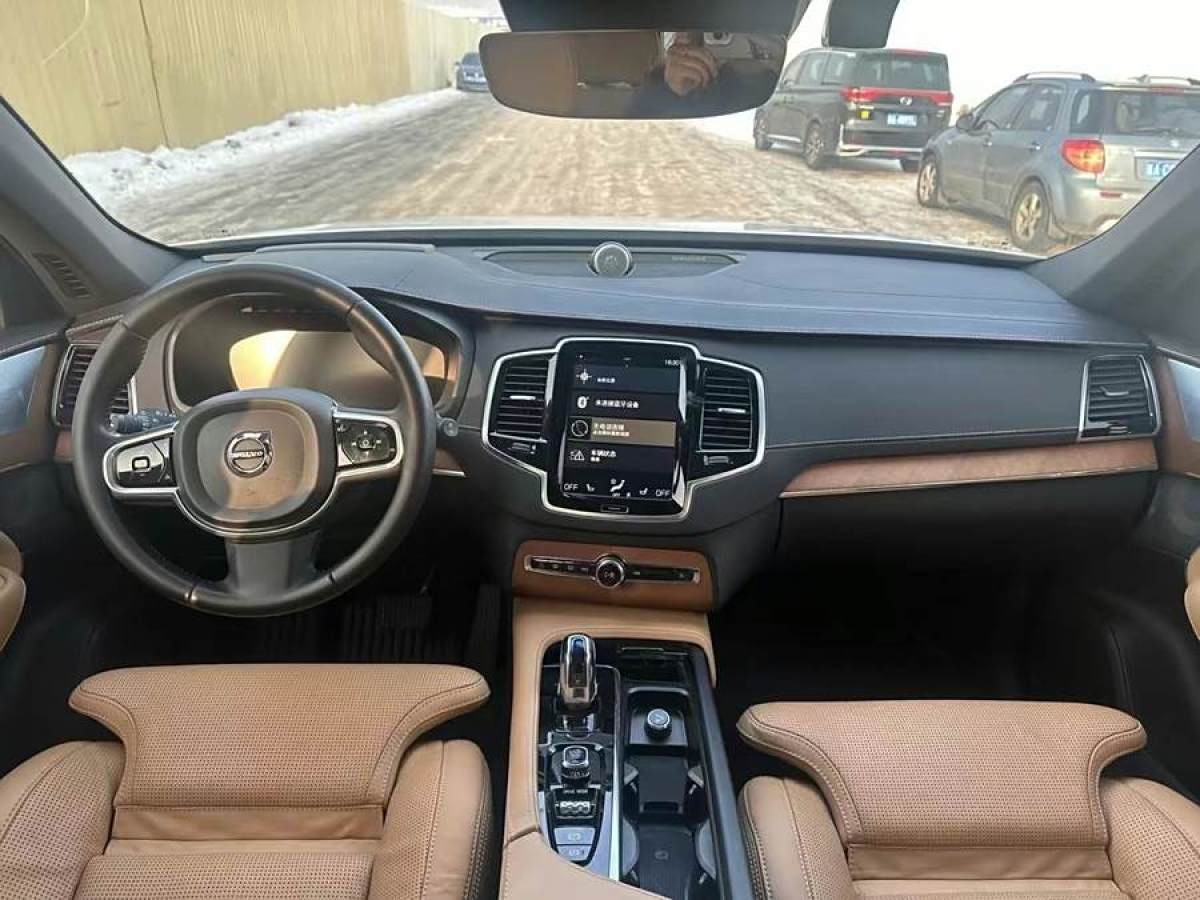 沃爾沃 XC90  2018款 T6 智雅版 7座圖片