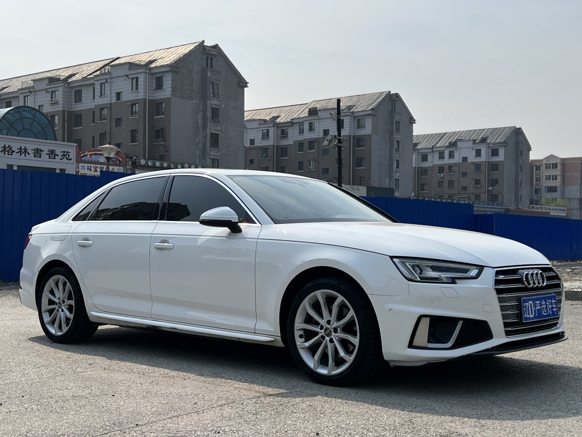 奧迪 奧迪A4L  2019款 40 TFSI 時(shí)尚型 國(guó)VI圖片