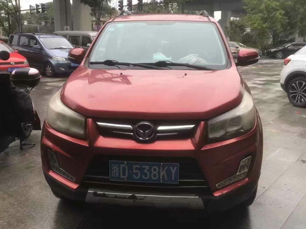 北汽幻速 S3  2016款 S3L 1.5L 手動尊享型圖片