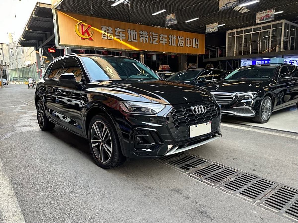 奧迪 奧迪Q5L  2022款 40T RS套件燃速型圖片