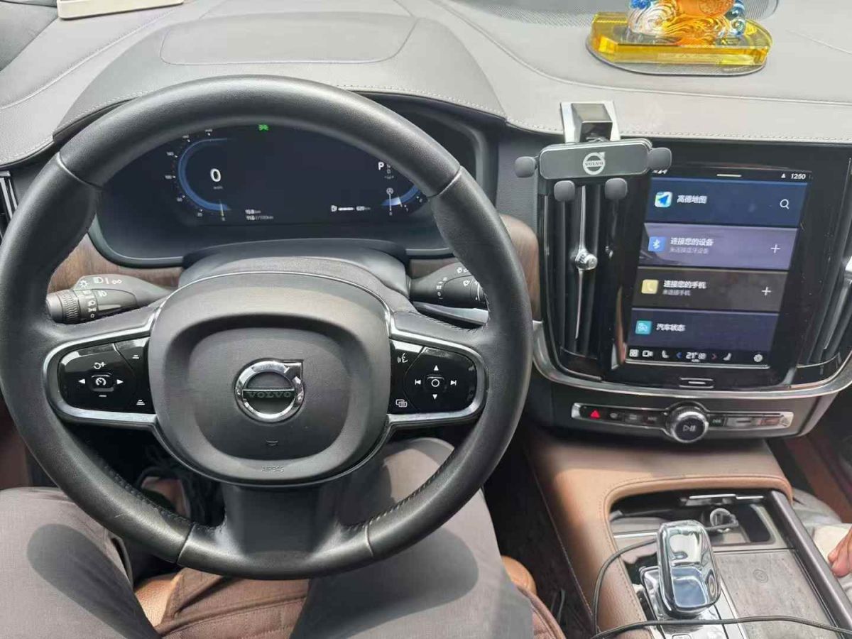 沃爾沃 S90  2022款 B5 智遠(yuǎn)豪華版圖片