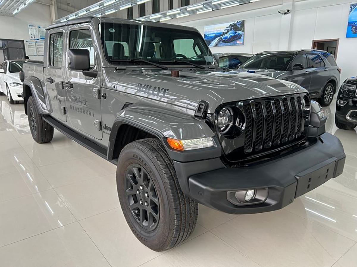 Jeep 角斗士  2023款 3.6L Overland圖片