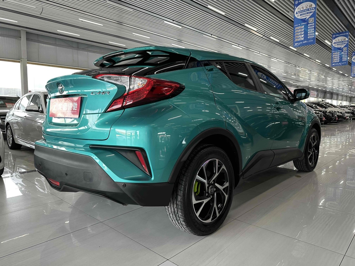 豐田 C-HR  2020款 2.0L 舒適版圖片