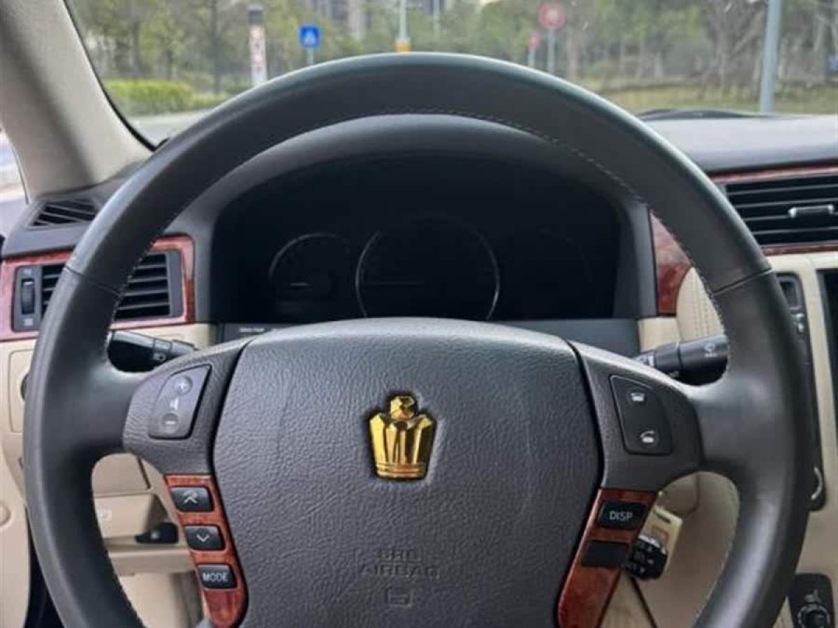 豐田 皇冠  2007款 2.5L Royal 導(dǎo)航版圖片