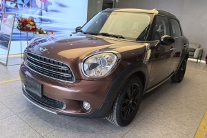 COUNTRYMAN MINI 1.6T COOPER ALL4 Excitement