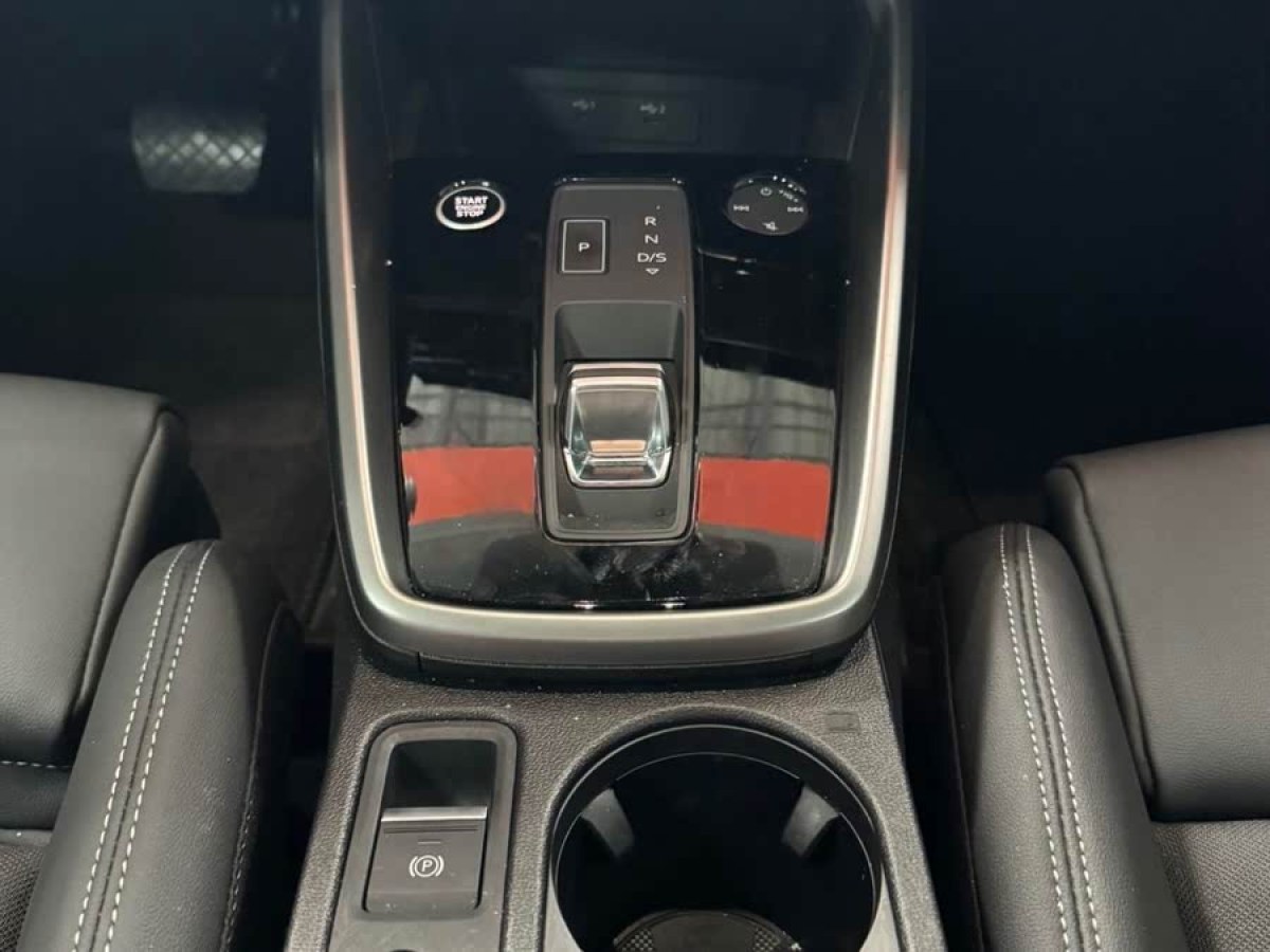奧迪 奧迪A3  2023款 A3L Limousine 35 TFSI 時(shí)尚致雅型圖片