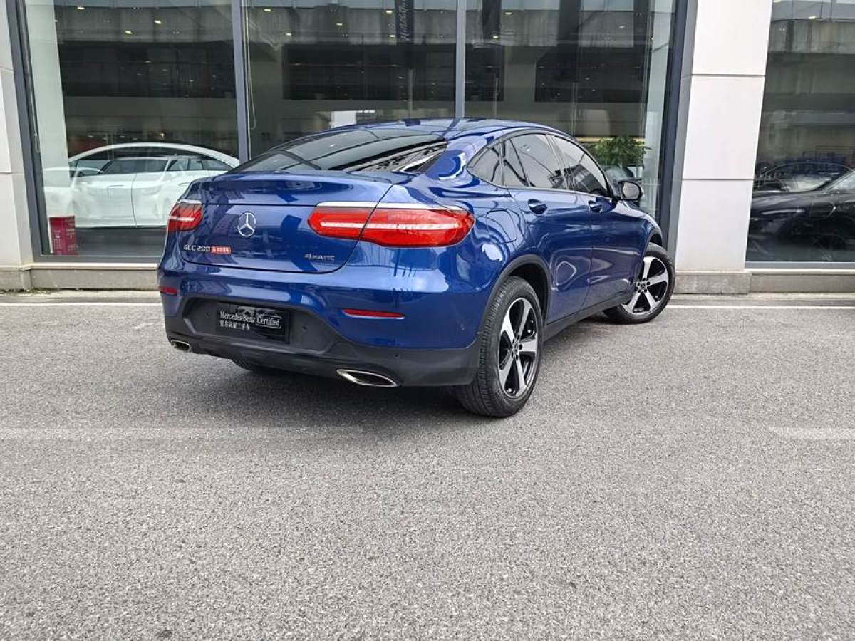 奔馳 奔馳GLC  2022款 改款 GLC 300 4MATIC 轎跑SUV圖片