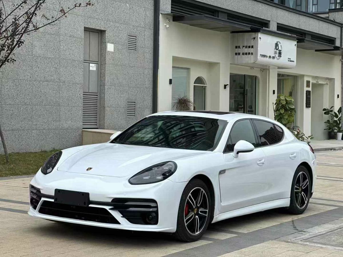 2012年1月保時(shí)捷 Panamera  2012款 Panamera GTS 4.8L