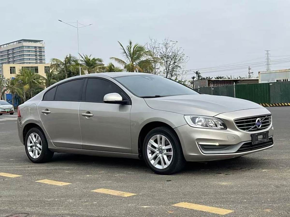 沃爾沃 S60  2016款 S60L 1.5T T3 智行版圖片