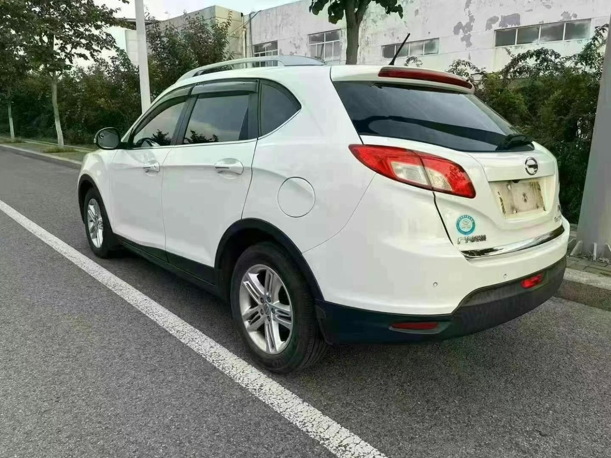 廣汽傳祺 GS5  2012款 2.0L 自動(dòng)兩驅(qū)周年紀(jì)念版圖片