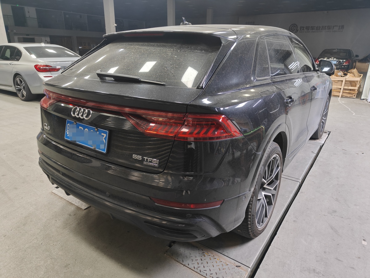 奧迪 奧迪Q8  2023款 55 TFSI 臻選動(dòng)感型圖片