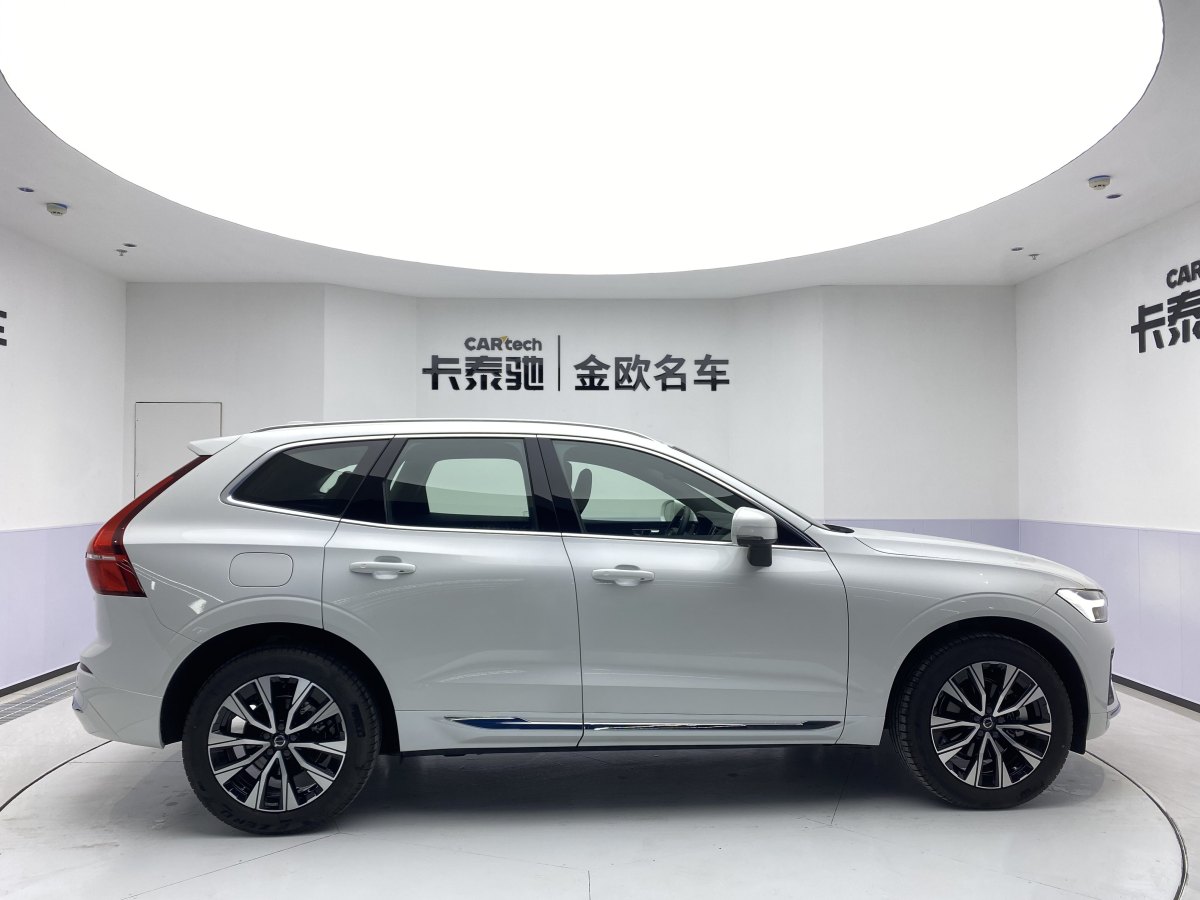 2023年7月沃爾沃 XC60  2024款 B5 四驅(qū)智遠(yuǎn)豪華版