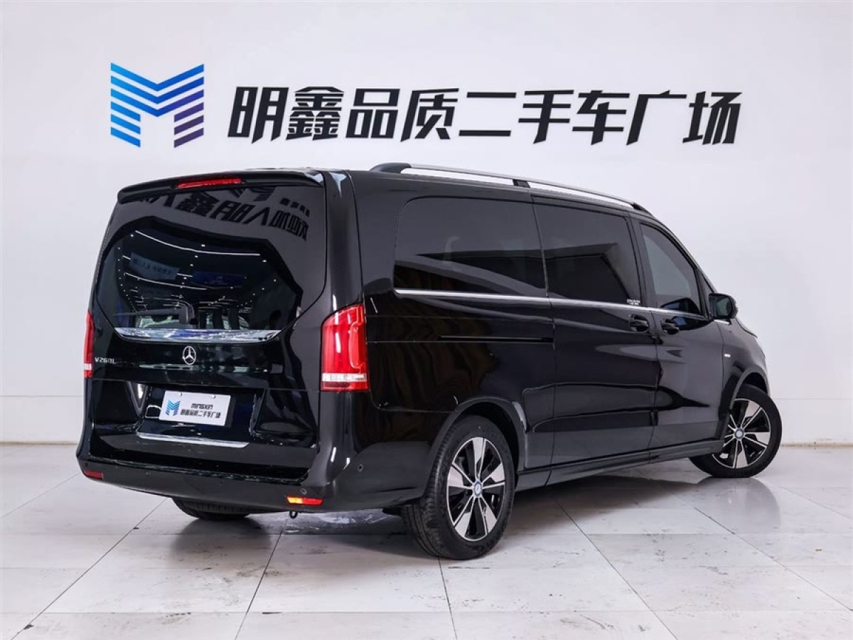 奔馳 V級  2022款 V 260 L 長軸距尊貴版圖片