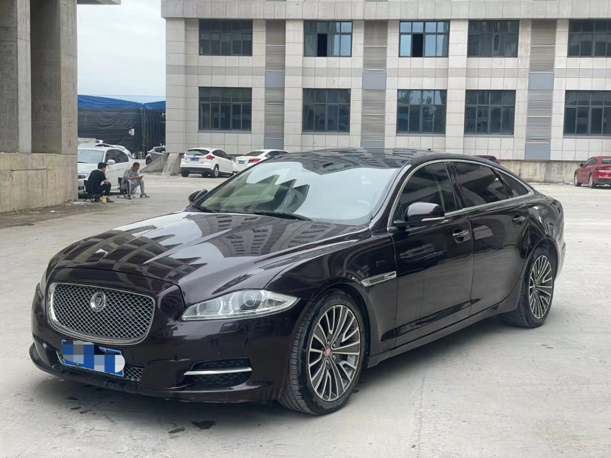 捷豹 XJ  2013款 XJL 3.0 SC 旗艦商務(wù)版圖片