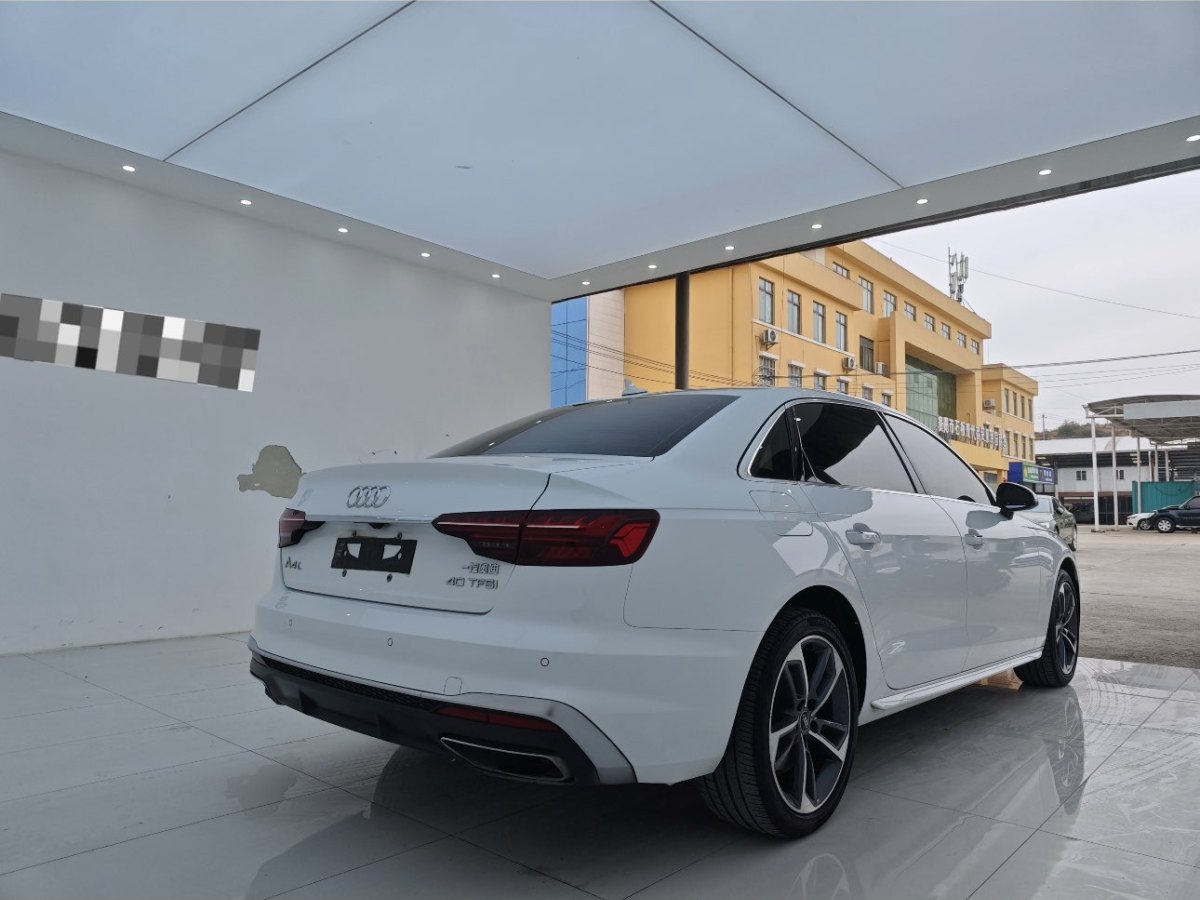 奧迪 奧迪A4L  2022款 40 TFSI 時尚動感型圖片