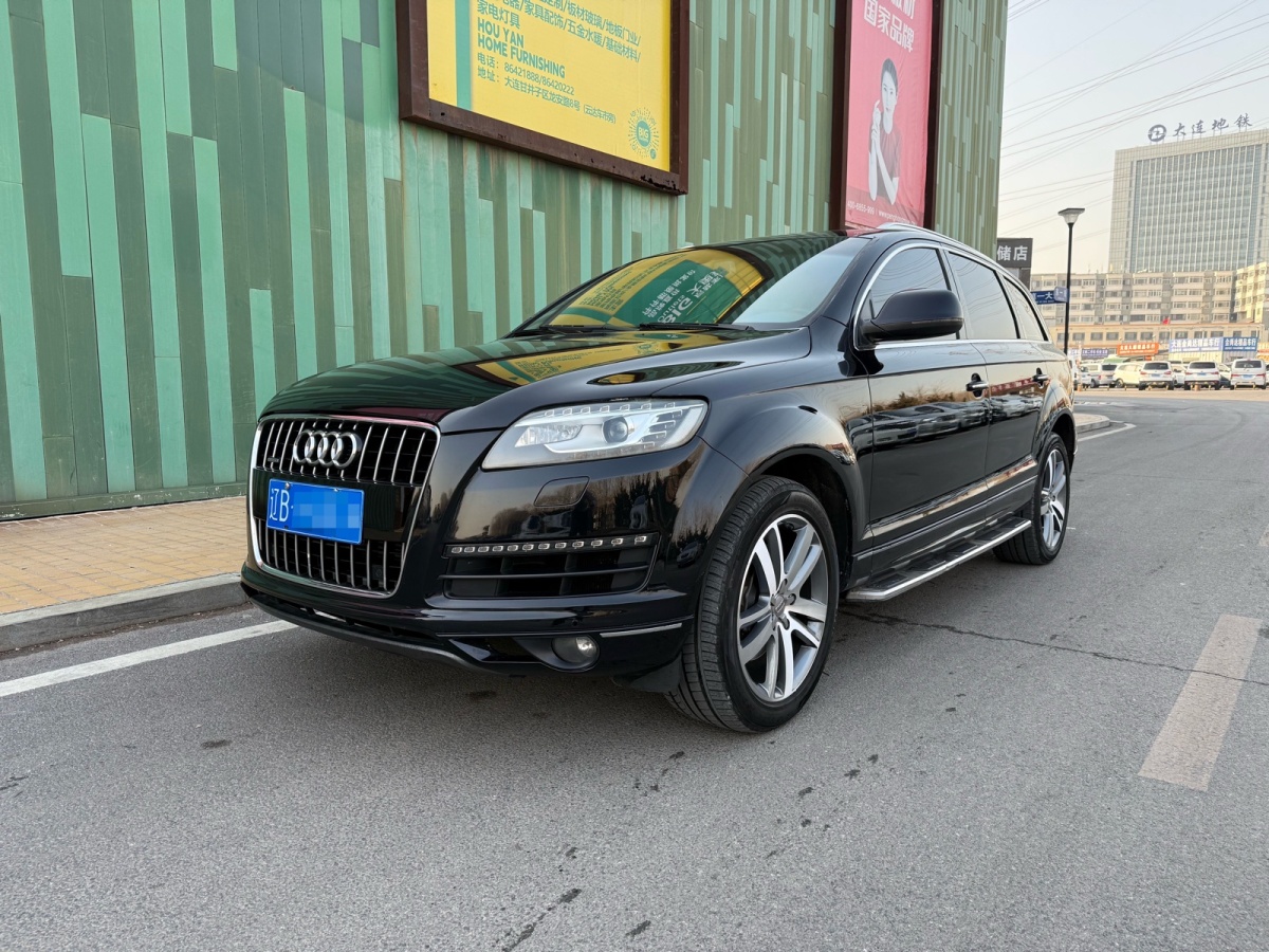 2012年2月奧迪 奧迪Q7  2012款 3.0 TFSI 專享型(200kW)