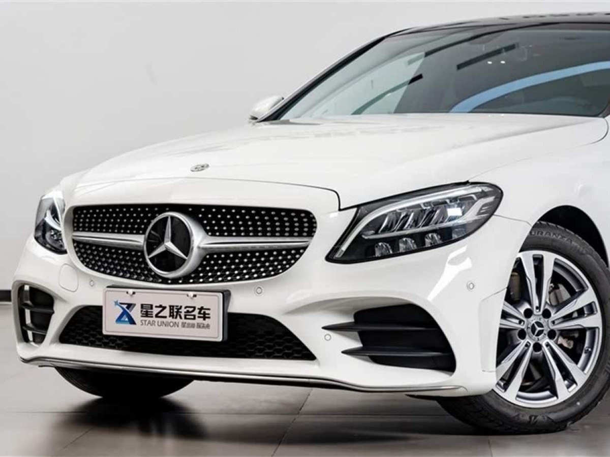 奔馳 奔馳C級  2021款 C 200 L 時(shí)尚型運(yùn)動版圖片