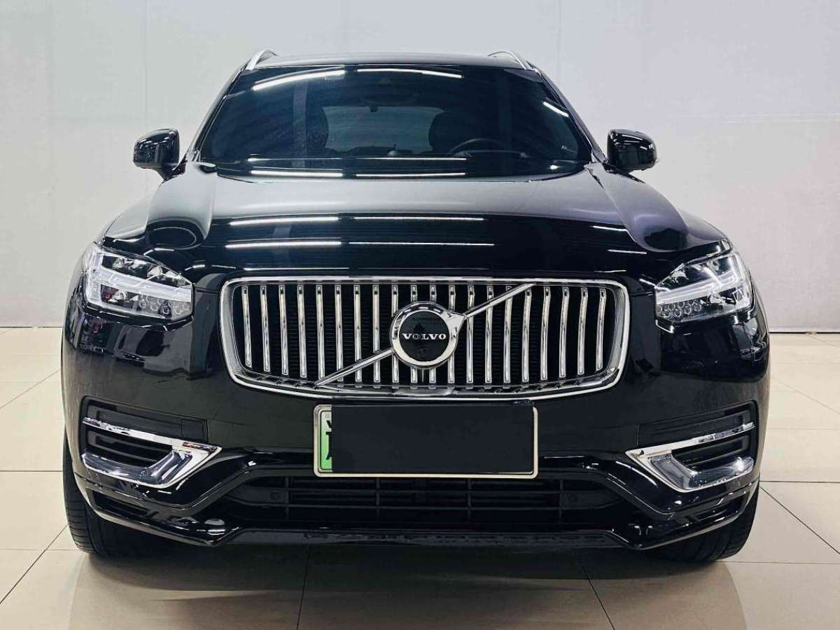 沃爾沃 XC90新能源  2022款 改款 E驅(qū)混動 T8 智尊豪華版 7座圖片