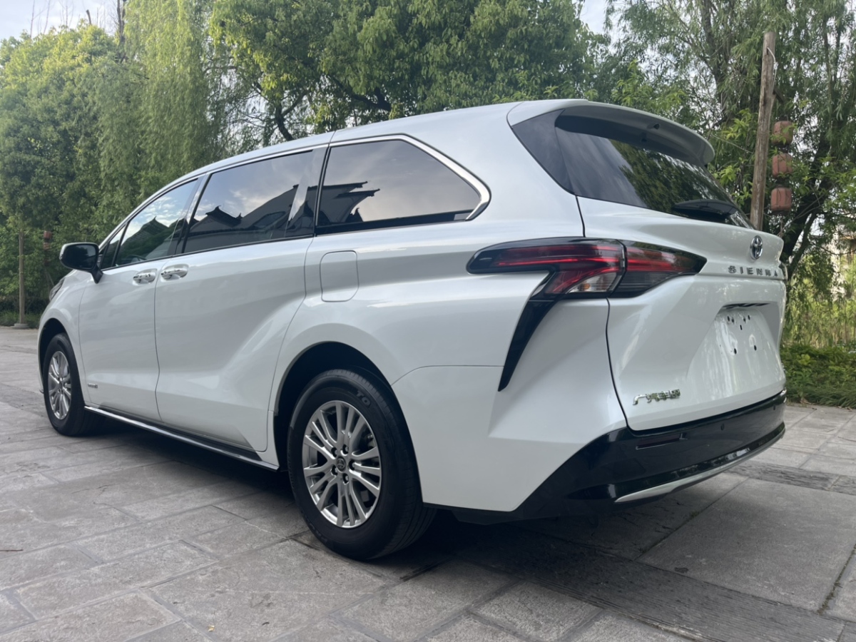 丰田 赛那SIENNA  2021款 2.5L混动 豪华版图片