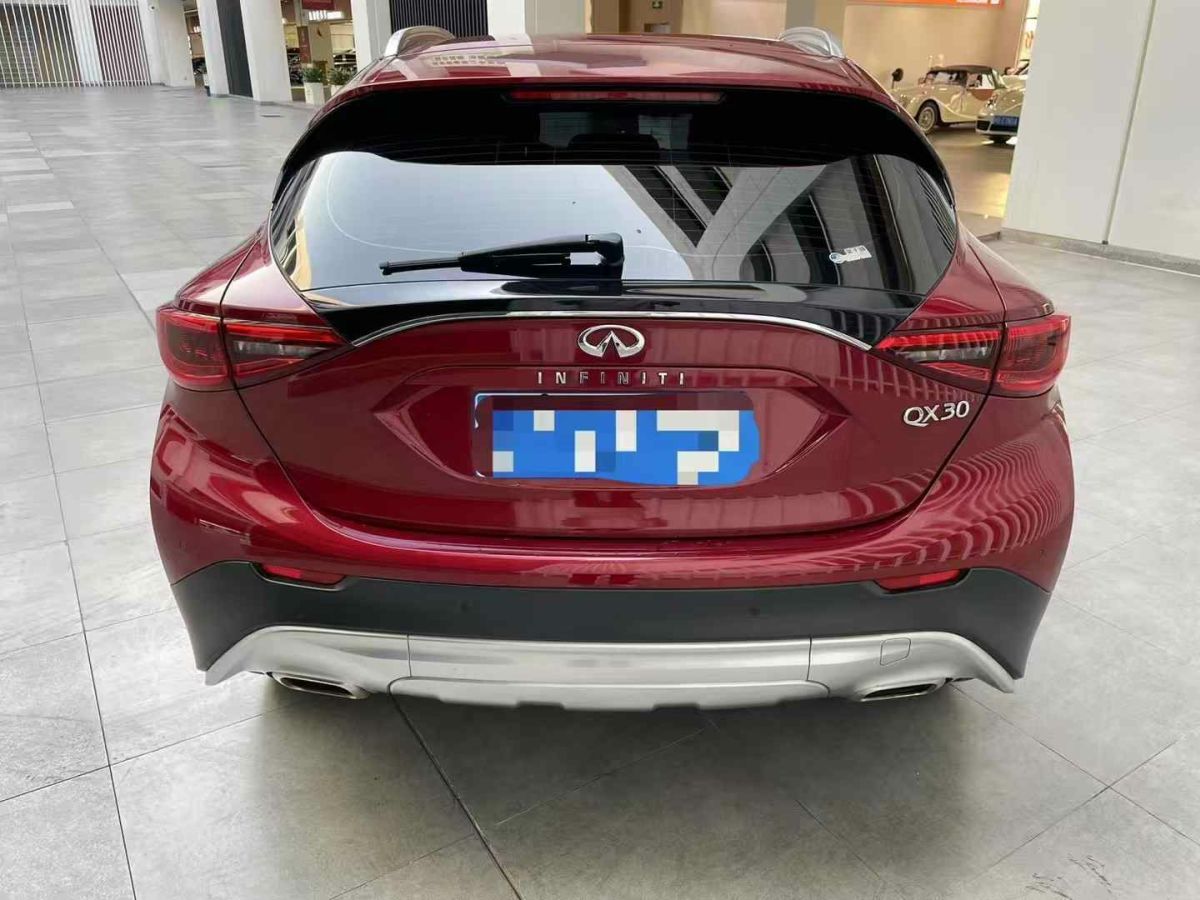 英菲尼迪 QX30 圖片