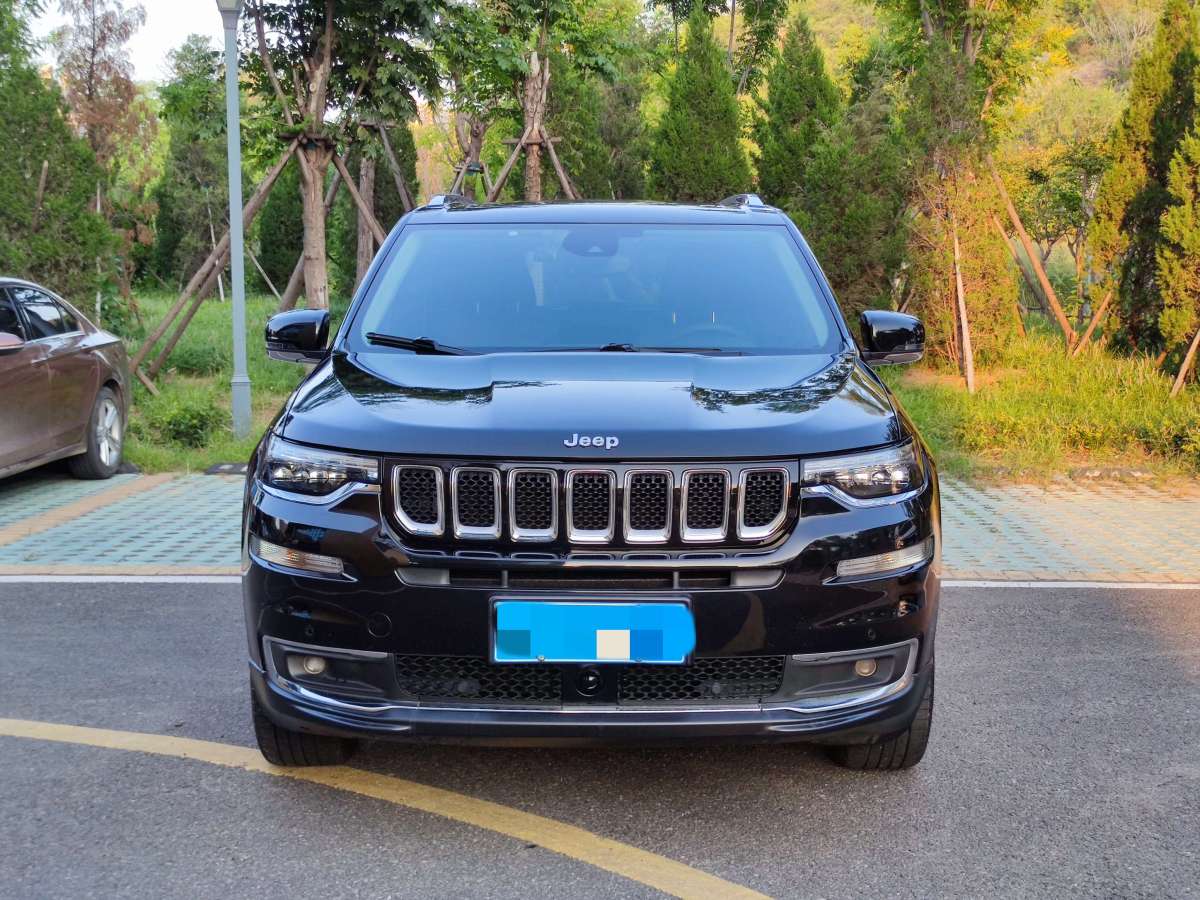 Jeep 大指揮官  2018款 2.0T 四驅(qū)臻享版 國(guó)VI圖片