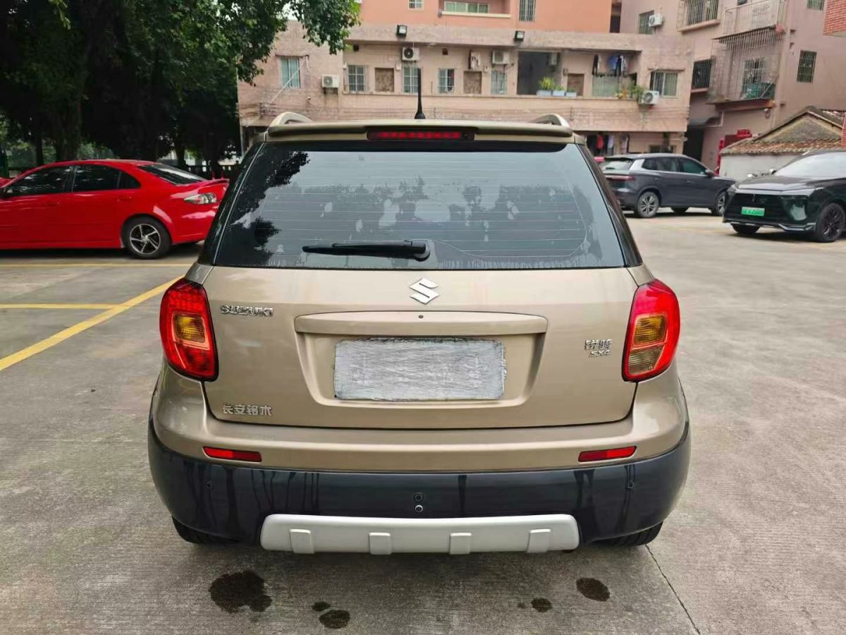 鈴木 天語(yǔ) SX4  2013款 1.6L 自動(dòng)酷銳型圖片