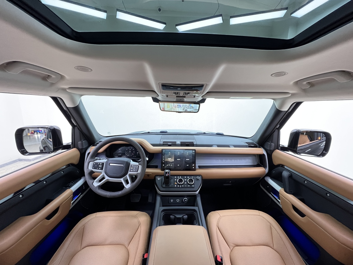 路虎 衛(wèi)士  2024款 90 3.0T P400 HSE圖片