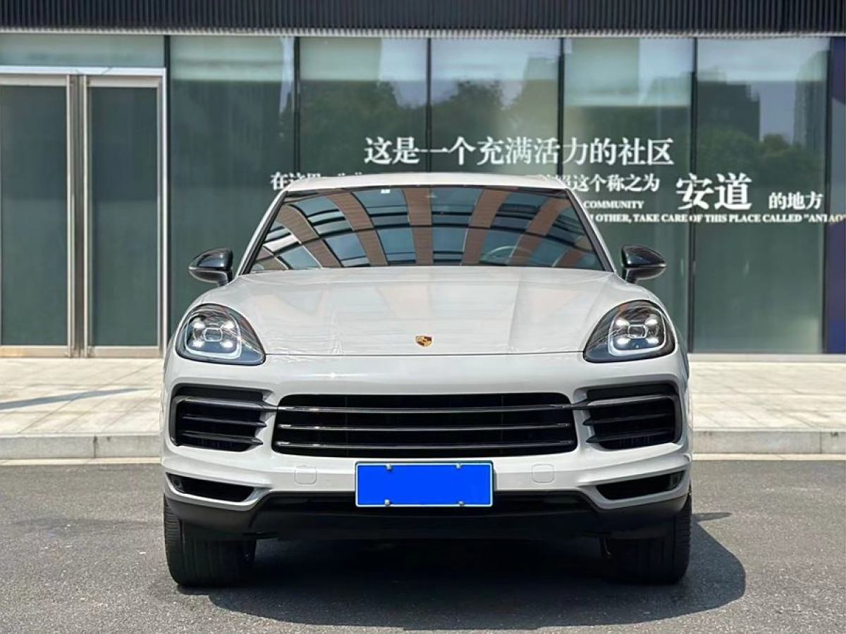 2021年6月保時捷 Cayenne  2022款 Cayenne 3.0T 鉑金版